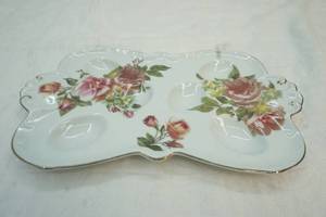 lot 235 image: Rose Egg plate