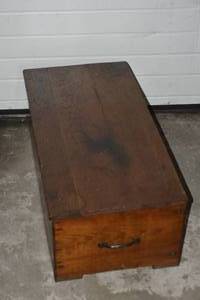 lot 6 image: Cedar Trunk Handles on both sides