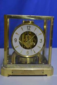 lot 36 image: Vintage Jaeger-LeCoultre Atmos Mantel Clock Caliber 528-6 Serial 140033  Tested and working