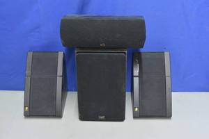 lot 62 image: Speaker Lot