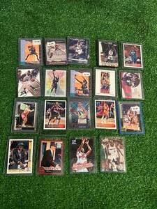 Basketball Cards - 19 Stars & RCs
