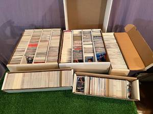 1000s of Football, Baseball & Basketball Cards