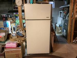 lot 297 image: Fridge