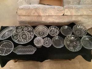 lot 264 image: Glass and Crystal Lot