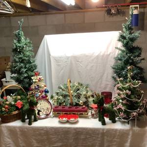 lot 334 image: X-Mas Lot