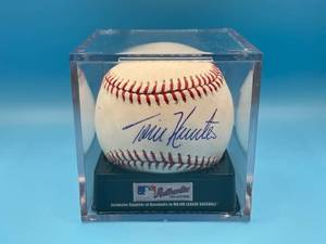 Torii Hunter MN Twins authenticated autographed baseball