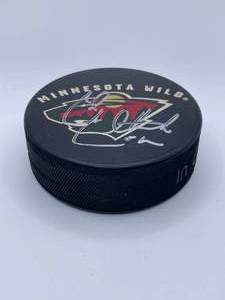 MN Wild autographed hockey puck, Cal Clutterbuck