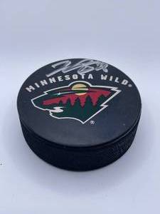 MN Wild autographed hockey puck, Zenon Konopka