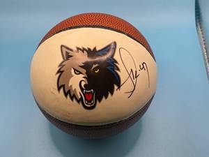 MN Timberwolves autographed mini basketball, Nikola Pekovic