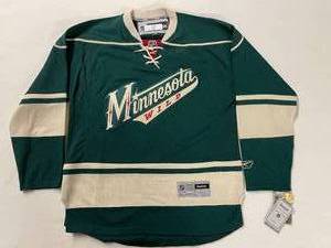 MN Wild Devin Setoguchi autographed hockey jersey