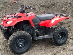 lot 7 image: 2018 Suzuki King Quad ATV