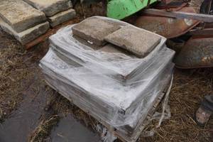 Pallet of Charleston Pavers In Assorted Sizes