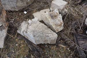 Pallet of Assorted Limestone Boulders