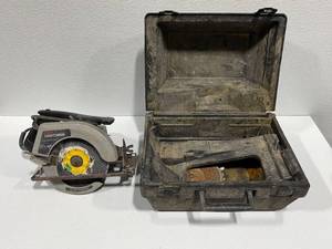 Craftsman Circular Saw with Case