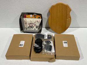 Hanging Brackets, Plaque, Phone Holders
