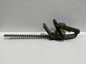 Black and Decker Electric Hedge Trimmer