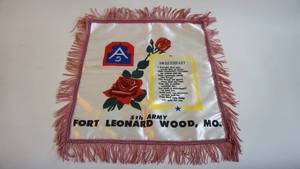 lot 8 image: Vintage silk fringed Fort Leonard Wood Gentlemans sweetheart gift  20 x 20