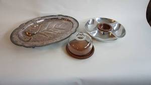 lot 28 image: 13 Silver Serving Platter wcenter wood bowl Made in India...Heavy 20 Wallace Melford Georgian silver serving tray -Wood and glass covered cheese server