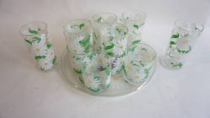 lot 70 image: Vintage plastic HJ Stotter Tumblr set with serving tray