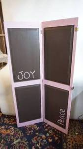 lot 93 image: Custom made chalkboard room divider pink trim 33 x 58