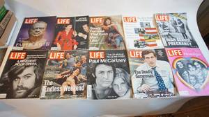 lot 114 image: 10 1971 life magazines