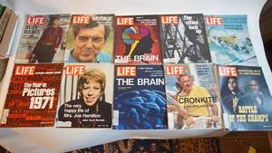 lot 115 image: 10 1971 life magazines