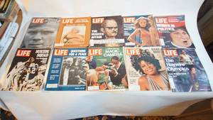 lot 117 image: 10 1972 life magazines