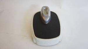 lot 219 image: Vintage 1940s Health O Meter Heavy duty Scale  250 Lb Max