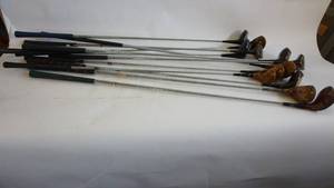 lot 275 image: Vintage golf clubs