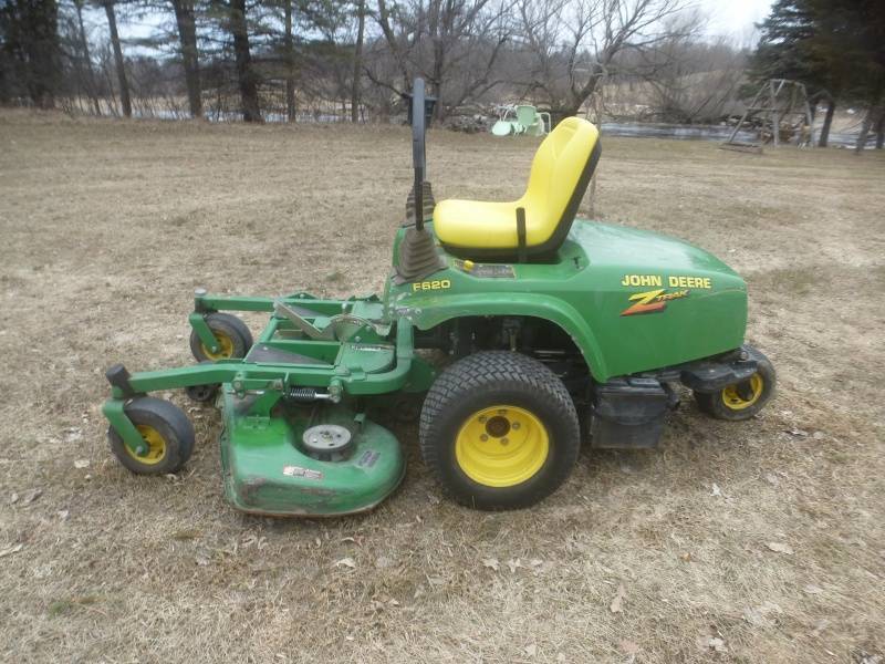 John Deere F 620 Zero Turn
