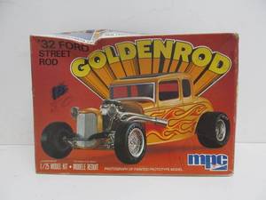 lot 63 image: Vintage MPC 32 Goldenrod Ford Street Rod