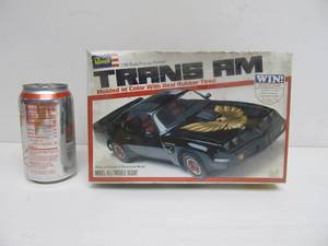 lot 162 image: Vintage Revell Trans Am