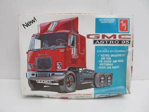 lot 172 image: Vintage AMT Semi Truck GMC Astro 95