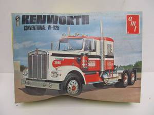 lot 173 image: Vintage AMT Kenworth Conventional W-925 Semi Tractor