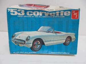 lot 204 image: Vintage AMT 53 Corvette Sports Car