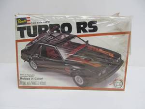 lot 207 image: Vintage Revell Turbo RS