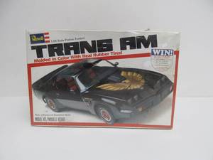 lot 209 image: Vintage Revell Trans Am