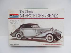 lot 212 image: Vintage Monogram Classic Mercedes-Benz
