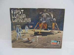lot 221 image: Vintage Monogram First Lunar Landing Apollo 11 Astronauts on the Moon