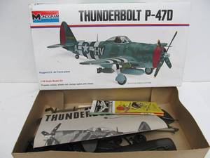 lot 275 image: Vintage Monogram Thunderbolt P-47D