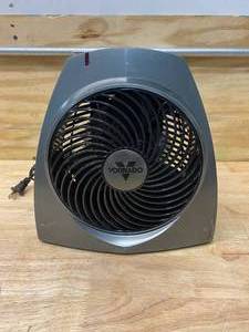 lot 71 image: VORNADO VH200 1500-Watt Electric Portable Space Heater, Whole Room Vortex Heat Circulation, Charcoal