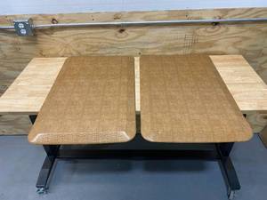lot 75 image: Lot of 2- Fatigue Mats