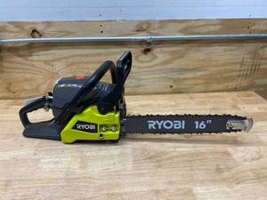 lot 8 image: RYOBI 16 in. 37cc 2-Cycle Gas Chainsaw