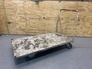 lot 106 image: Rolling Cart