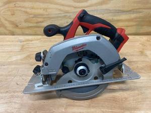 lot 9 image: MILWAUKEE M18 18-Volt Lithium-Ion Cordless 6-12 in. Circular Saw (Tool-Only)