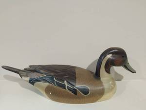 lot 158 image: Vintage Decoy by Fortunate