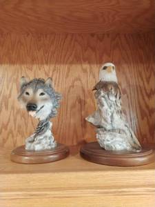 lot 174 image: Two Statues from Mill Creek Studios