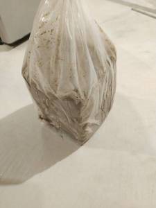 lot 202 image: Pottery Clay