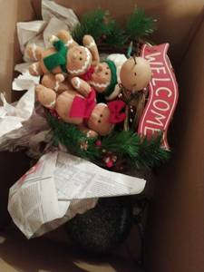 lot 220 image: Collection of Holiday Dcor