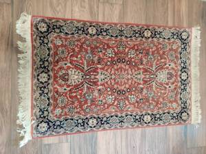 lot 69 image: Vintage Area Rug